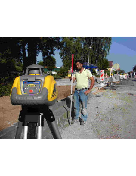 Držiak prijímačov Spectra Precision C59