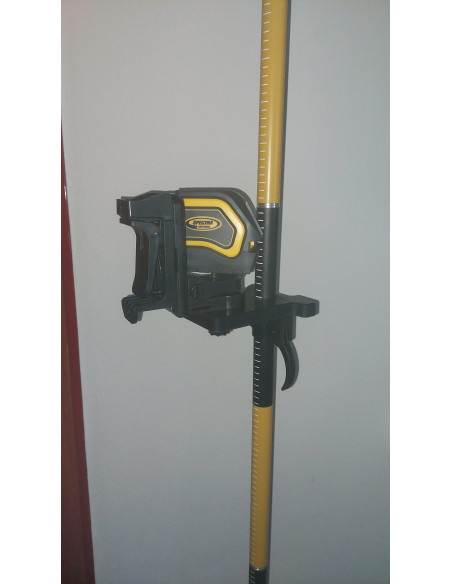 Vzpera pre výškovú stabilizáciu laserov