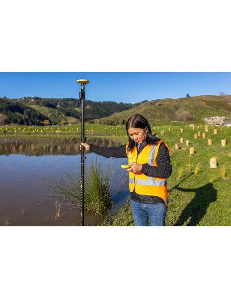 Odolný smartfón Trimble TDC6